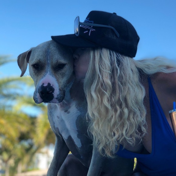 Meet your Posher, Jennifer - Picture 1 of 1